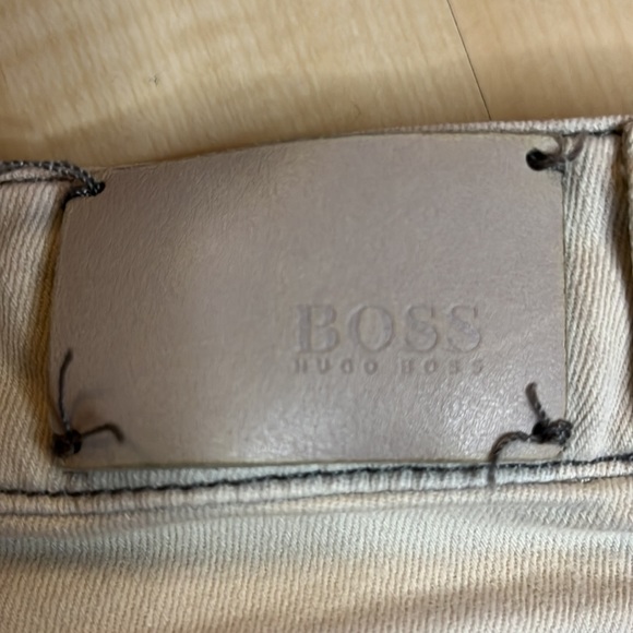 Boss short - Picture 8 of 9